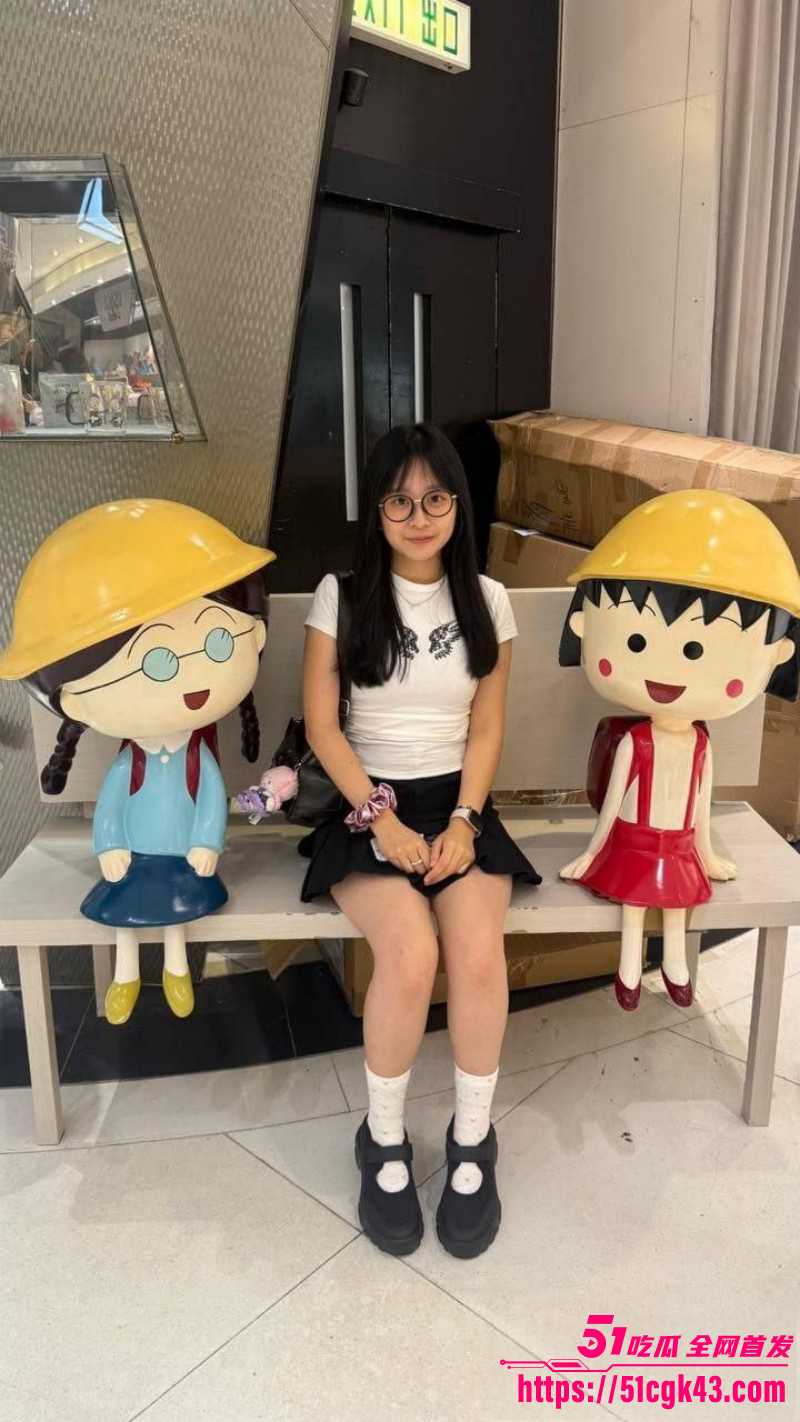 大一反差清纯学妹性爱视频02