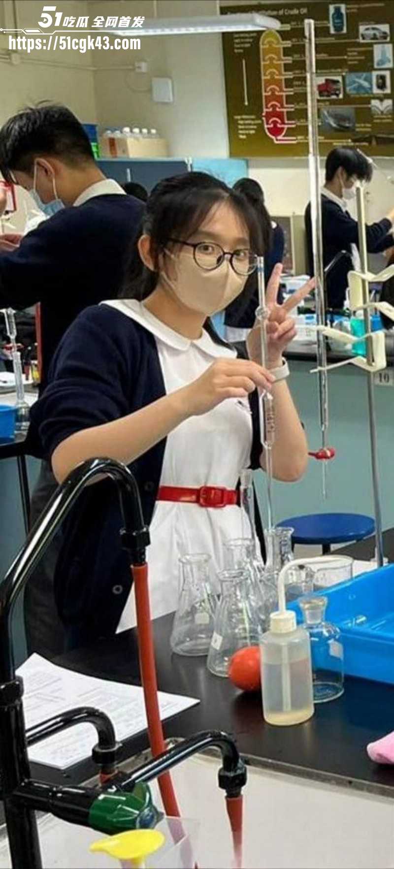 大一反差清纯学妹性爱视频03
