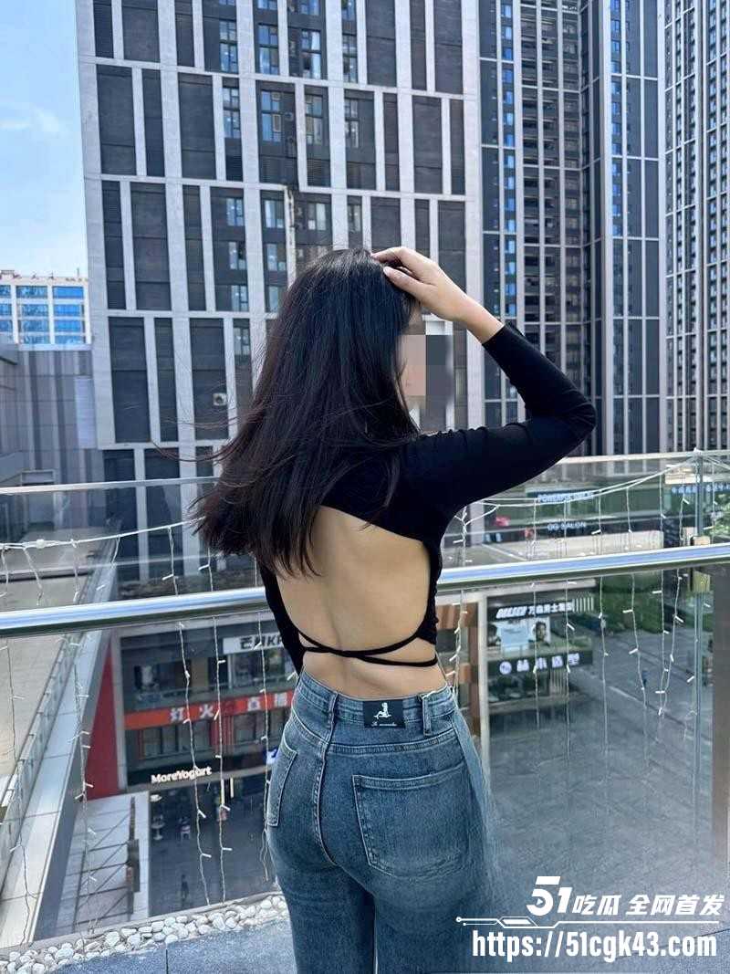 39岁大屁股妈妈暴操肥臀堂姐06