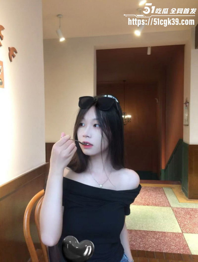 河北廊坊李婷婷满足男友绿帽癖04