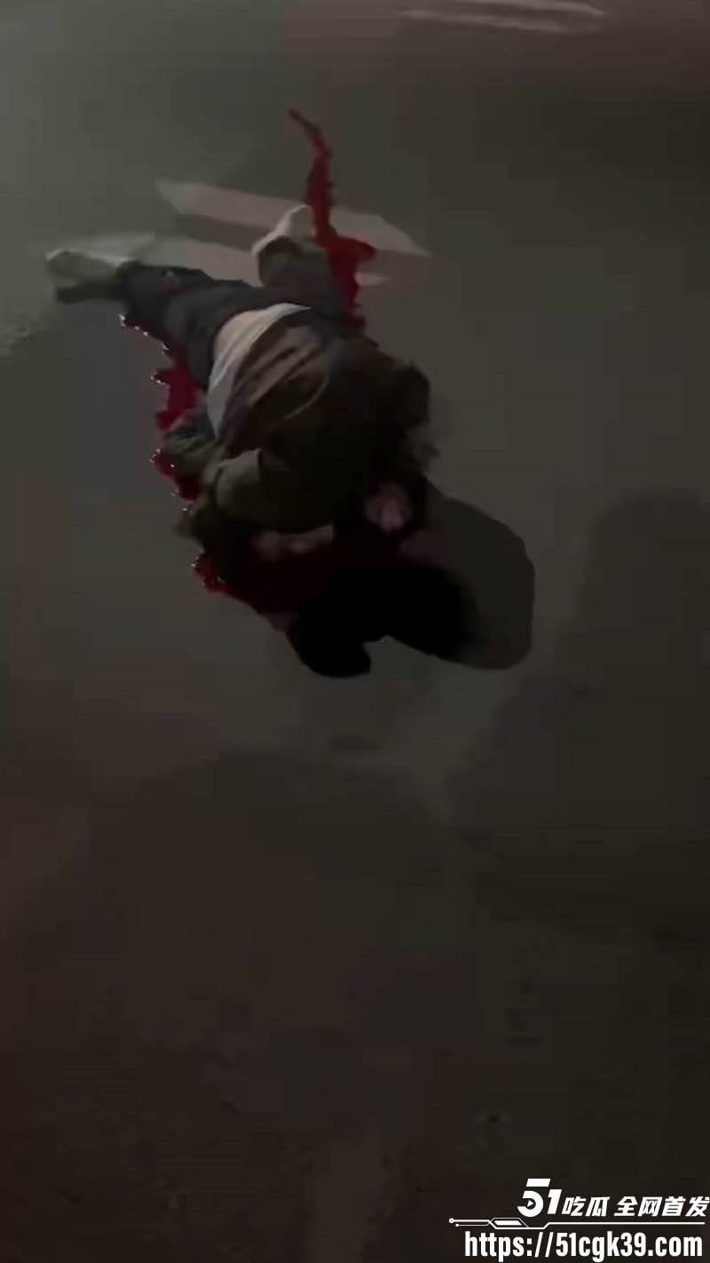 重庆江北摩托惨剧精神小伙超速带妹摔车 2