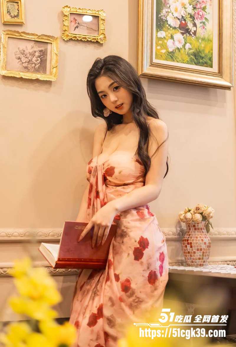 巨乳黄播抖音网红小熊软糖邱钰璇邱嘉卉不雅视频流出4拷贝