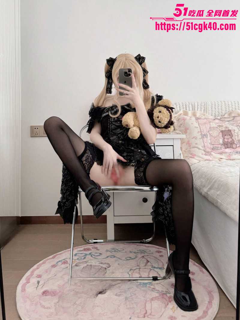 萝莉福利姬仙仙桃黑丝洛丽塔自慰04