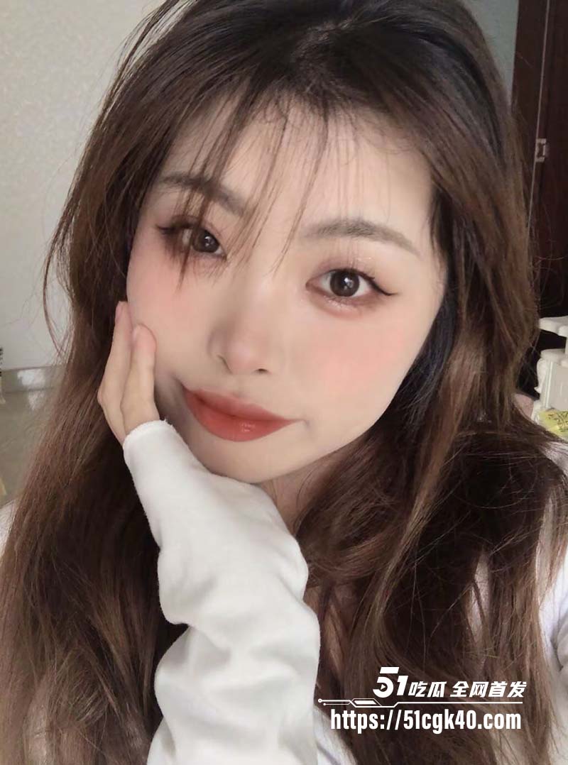河南理工大学无毛嫩妹邵雨薇7