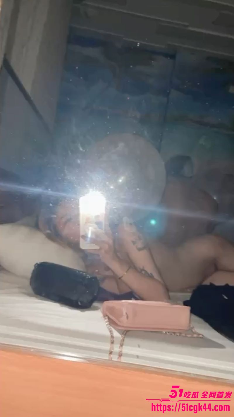 绝命毒师性病缠身还络绎不绝约炮 2