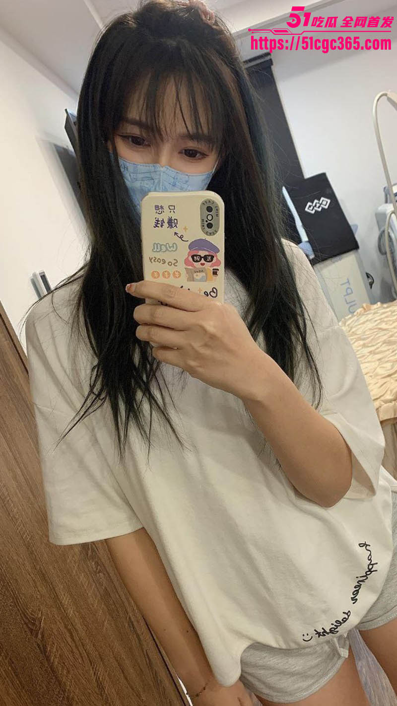 台湾极品网红 xinyimark 福利合集流出 淫荡少女被金主各种姿势猛插蜜穴 黑丝高跟大长腿诱惑至极！