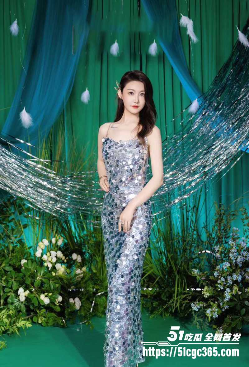 广东深圳小少妇刘丽芳不雅视频曝光 2 拷贝
