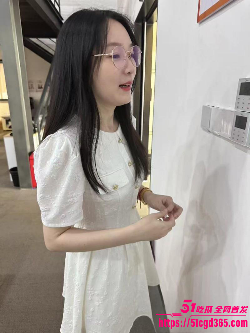 广东湛江赤坎区庞国梅性爱视频04