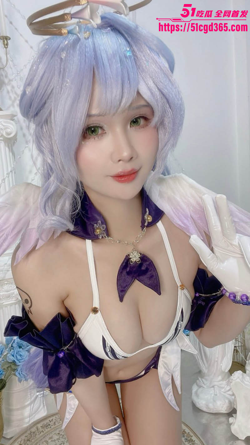 顶级反差萌妹 Pyonco 知更鸟Cos大尺度写真流出 翘臀美乳性感撩人 搔首弄姿极致淫乱！