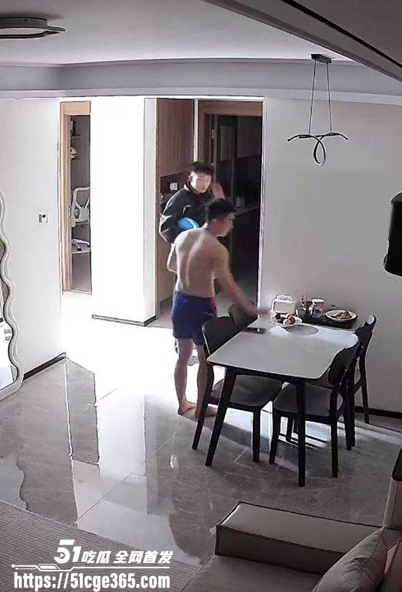 50块钱约炮21岁外卖小哥视频曝光 5 拷贝