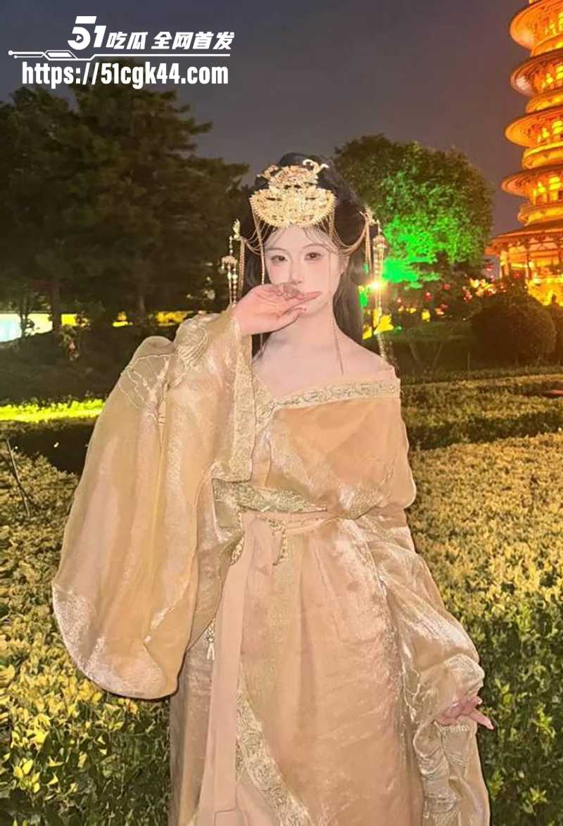 郑州七中张露菲 不雅视频曝光 4 拷贝