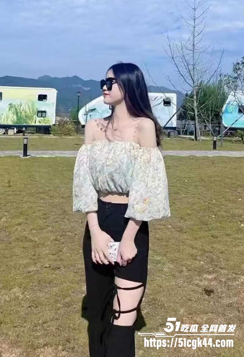 高颜值反差美女大学生薛翊宁性爱图影泄密流出5拷贝