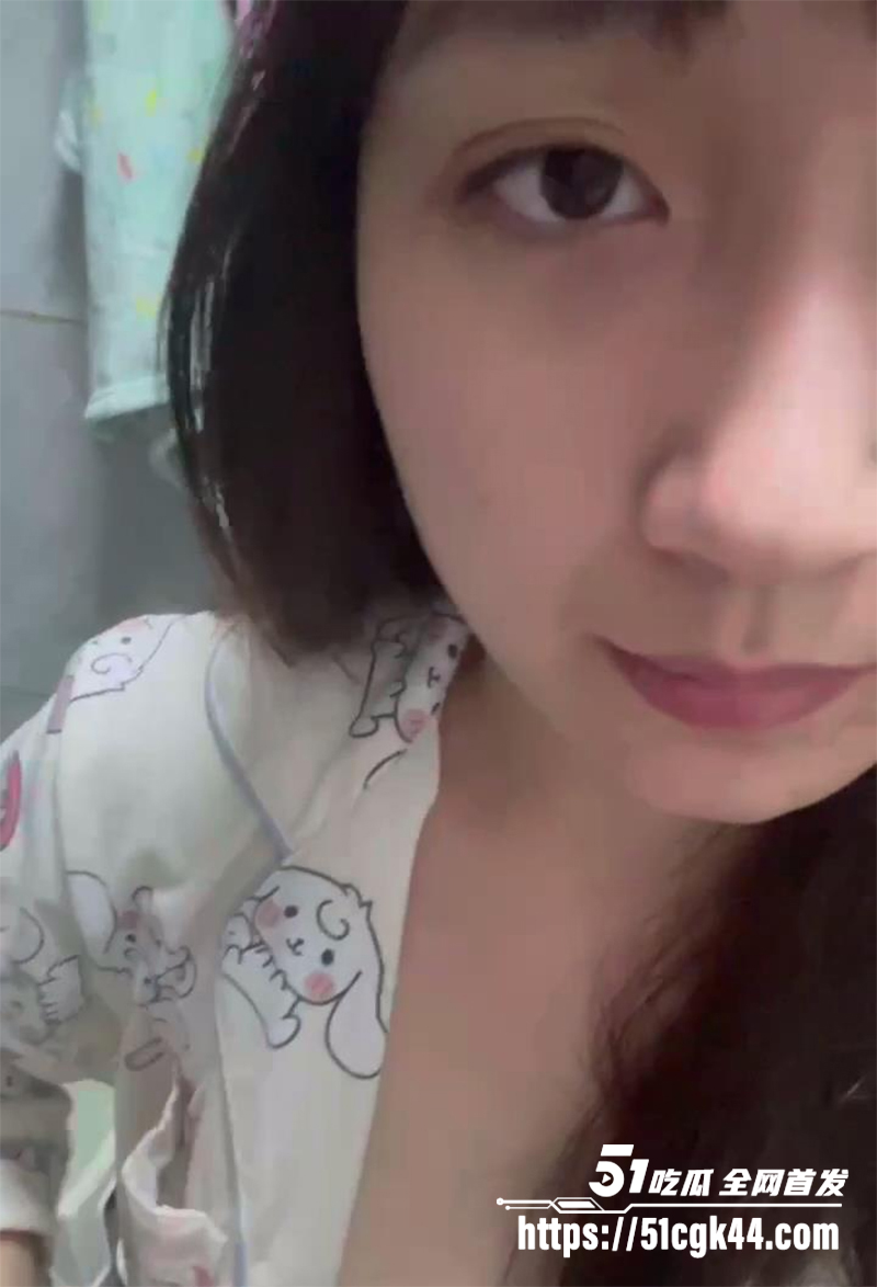 清纯少妇自拍不雅视频流出 2 拷贝