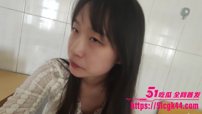 学院高颜值学生妹教室做爱 4