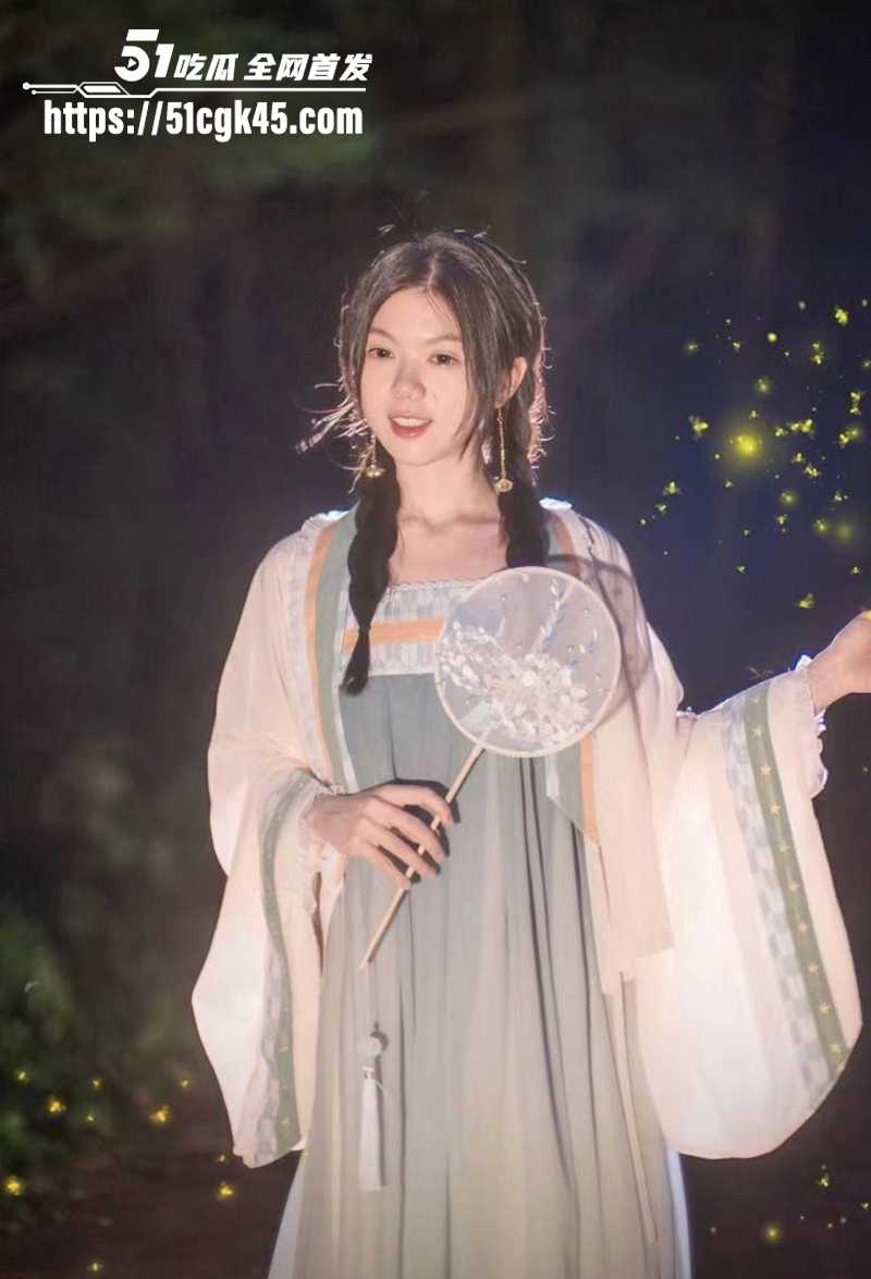 广东佛山新婚夫妻不雅视频曝光  5 拷贝