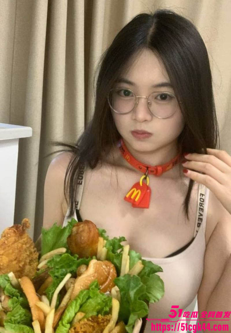 02年东北妹修妍奇上台征婚曝光契约兽身份 4