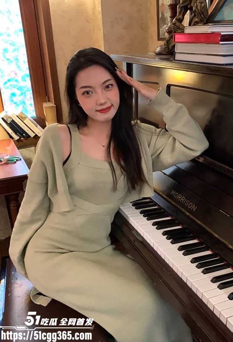 广东气质美女胡家悦不雅视频曝光 2 拷贝