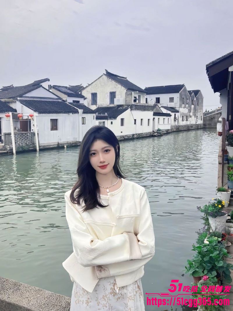 浙师大金融系学霸赵艺涵化身魅惑尤物 2