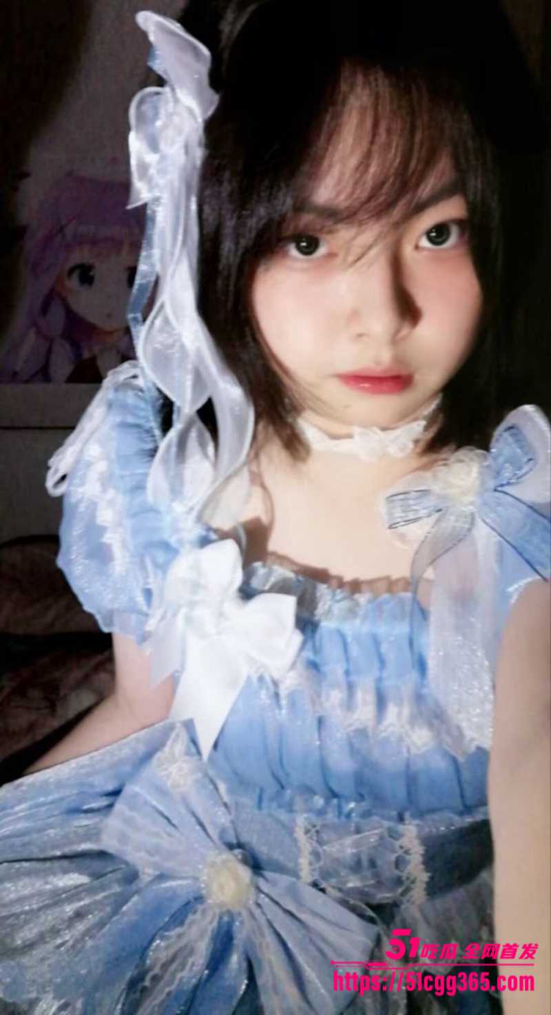 湖南常德清纯学生妹 于淑雅 自慰视频流出 D罩杯逆天巨乳 假阳具口交 跳蛋自慰骚穴淫水四溢！