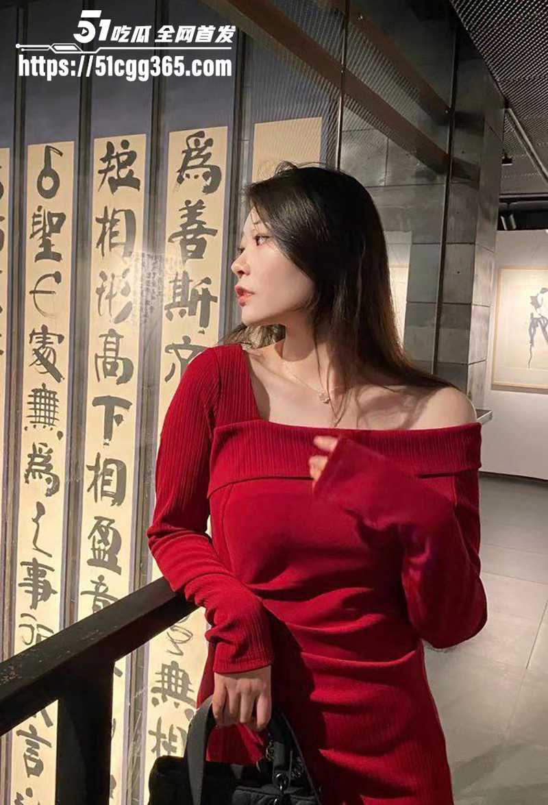 天津长腿大学生姬如懿和男友性爱视频曝光2拷贝