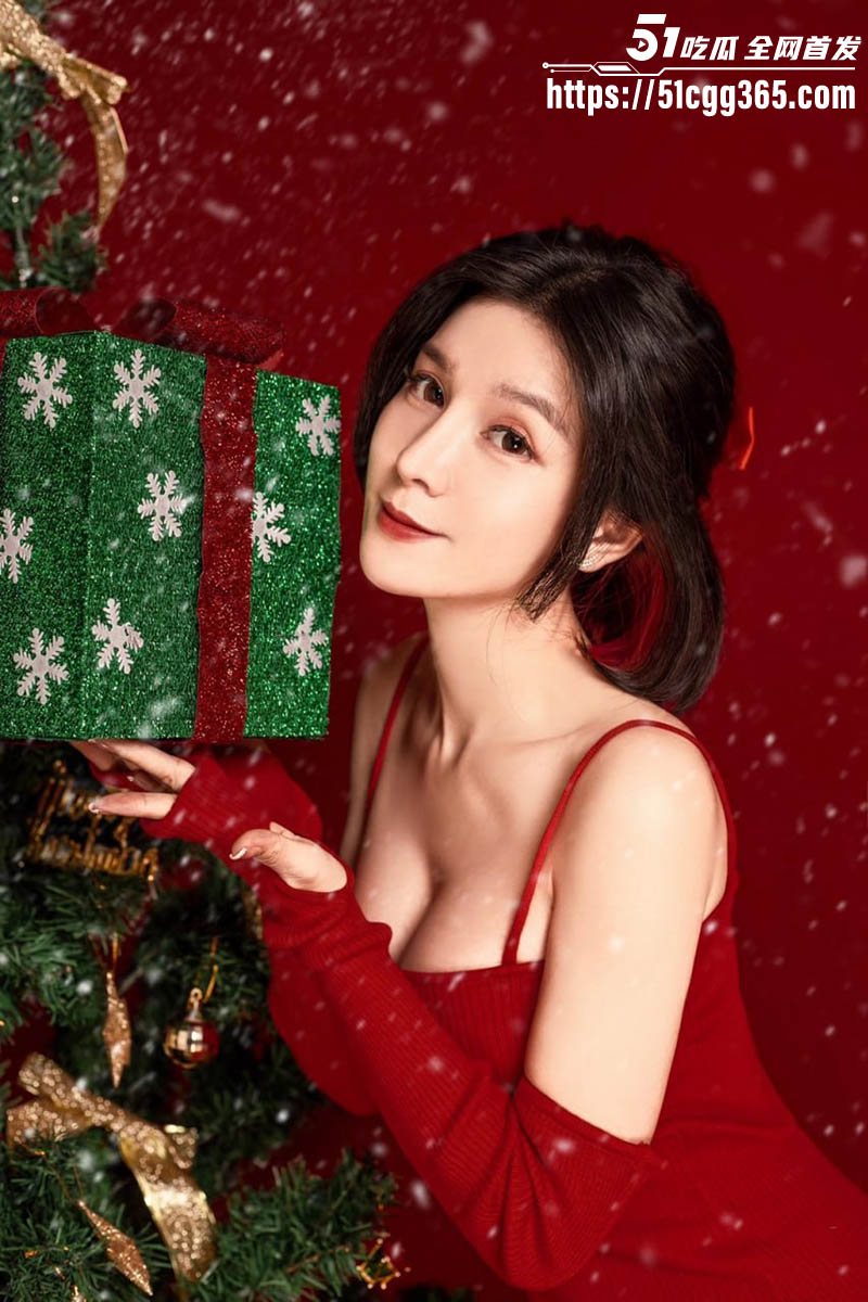 辽宁反差美女 朱佳佳 被富二代当狗一样调教 情趣制服撩魂 上位骑乘骚态尽显！