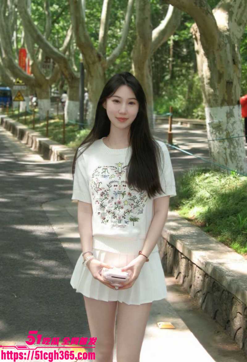 保定理工学院长腿妹子徐丽颖不雅视频曝光5拷贝
