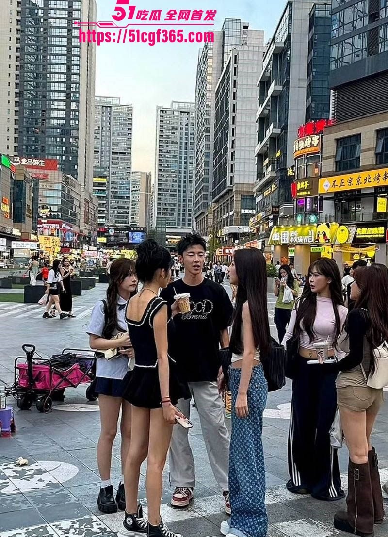 抖音400万粉网红艾瑞吧弟出轨女徒弟崩盘 3