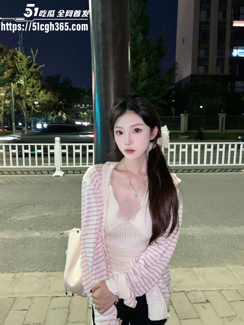 陕西科技职院 李娇 被男友滴蜡调教 后入狂操白浆四溢 肥臀射满淫贱至极！