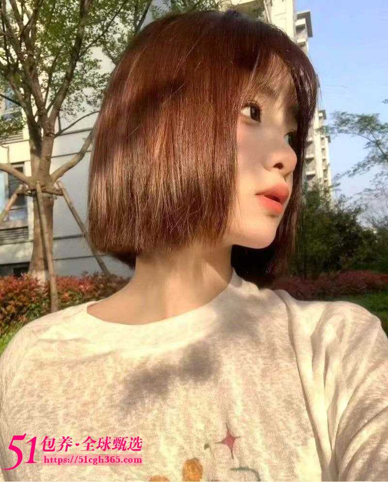 51包养 高端外围 | W1BJ100704 北京 学生妹 性格温柔 皮肤白嫩 质量保真 假一罚十