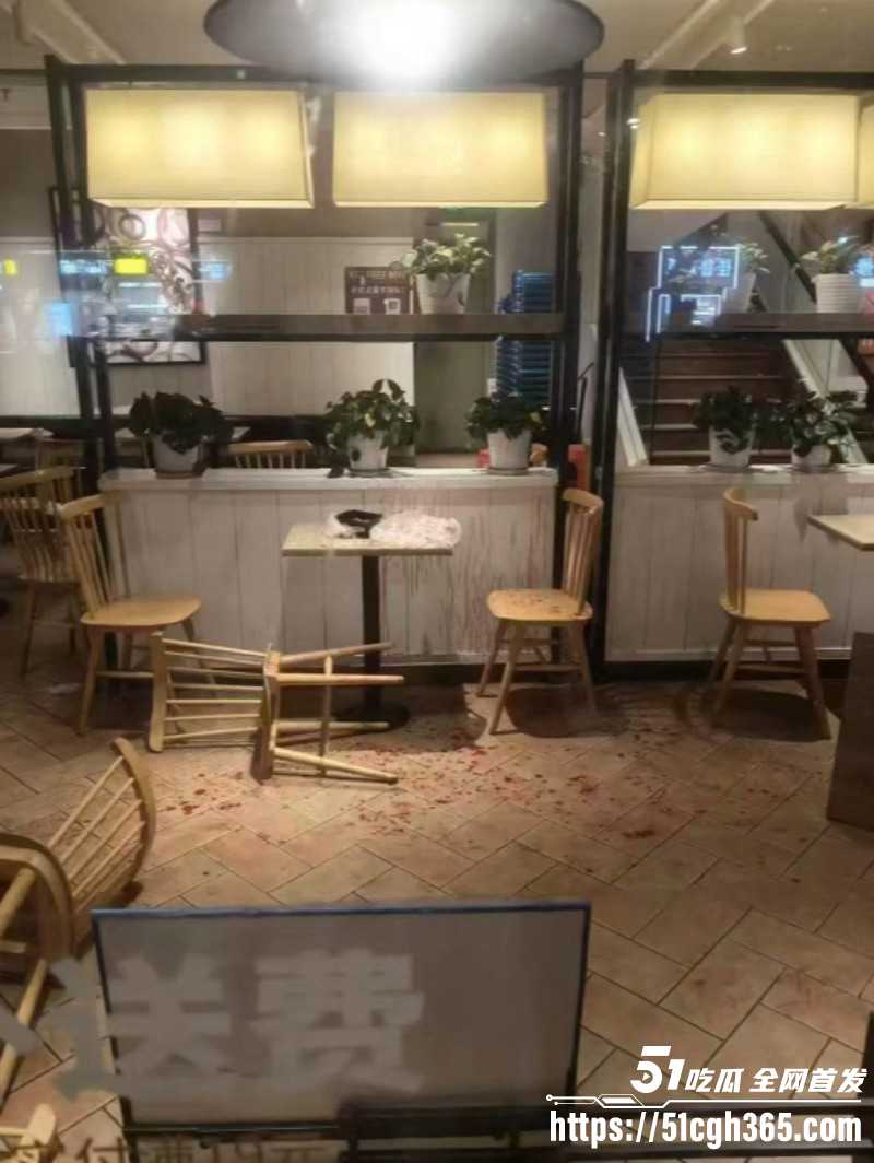 福建泉州中秋夜持刀砍人惨案03