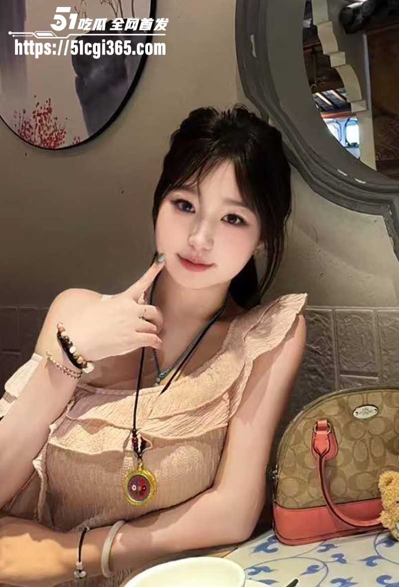 海角社区叔嫂乱伦视频流出 3 拷贝