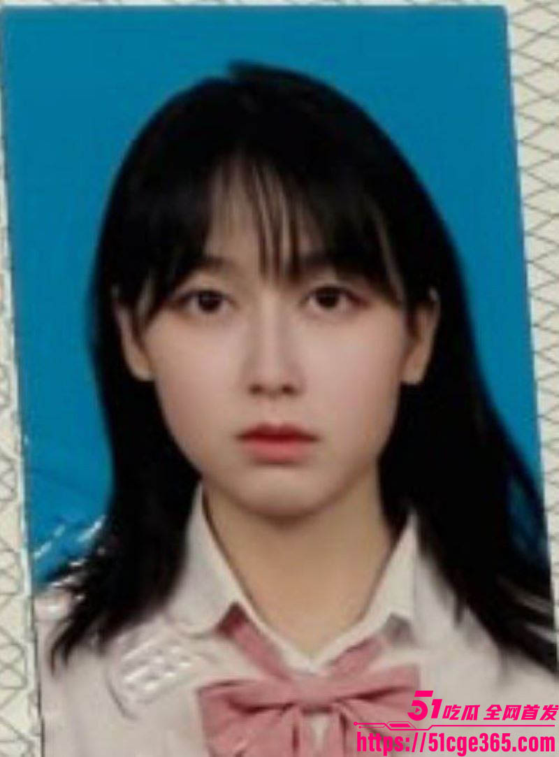 推特反差母狗李启丹足交调教视频流出 2
