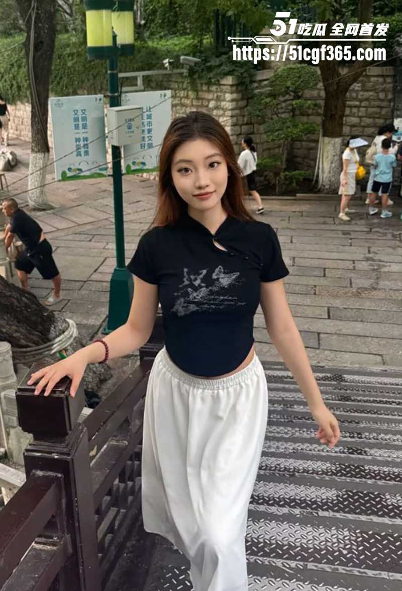 闷骚女王钰霆不雅视频曝光 6 拷贝
