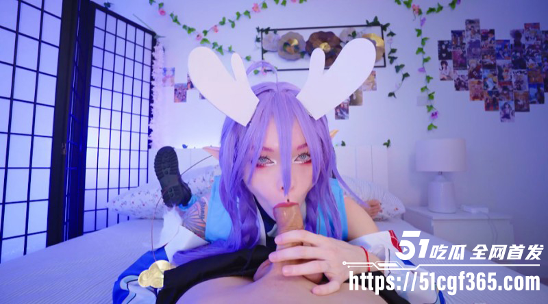 欧美百变Coser女神 KarneliBandi 性爱私拍 骑乘坐屌满面淫靡 锁喉后入狂顶花芯！