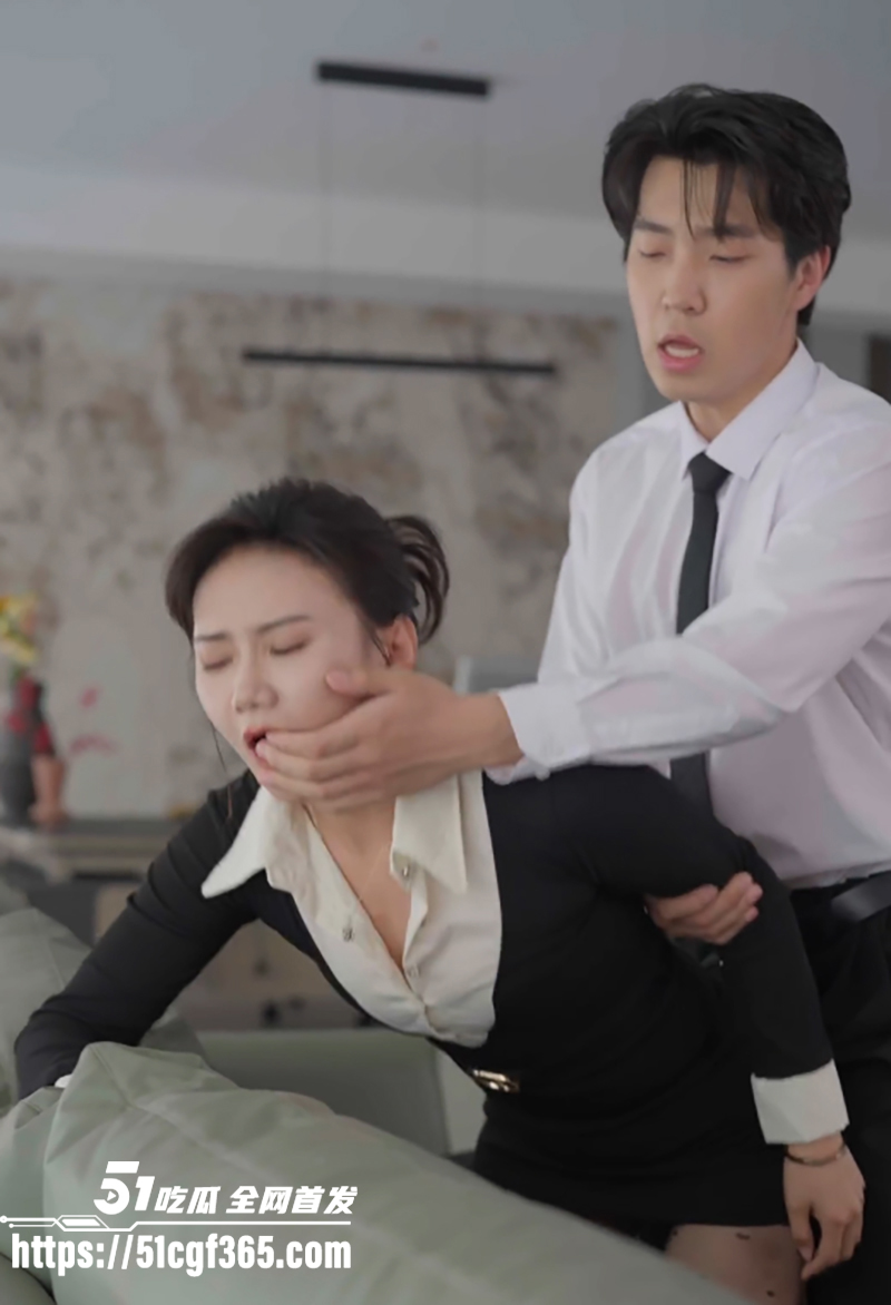 国产擦边短剧夏月的幸福全集 5