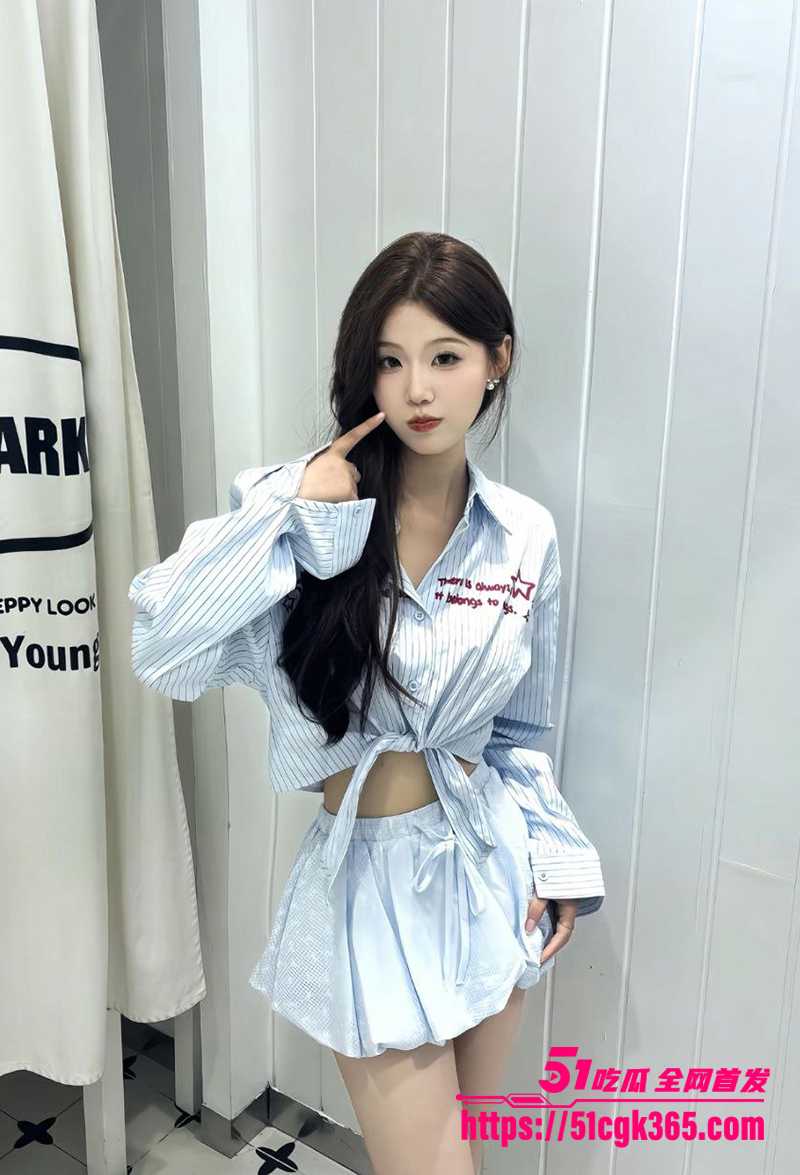 河北体育学院骚鸡蒋薇性爱视频流出 2 拷贝