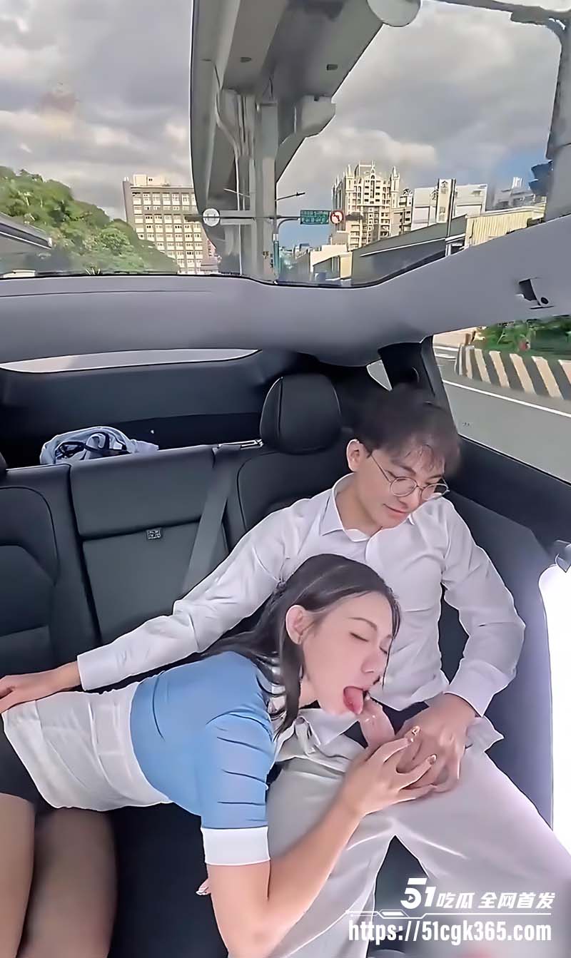 性福勃士高材生助理淫浪母狗7