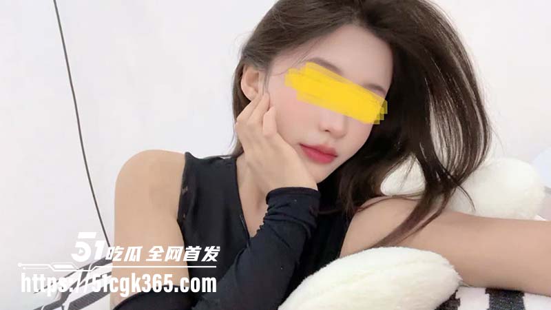 海角大神奶子即正义 S+甜美系高颜值极品嫩妹初调教 完美户型声音样貌身材顶穿了