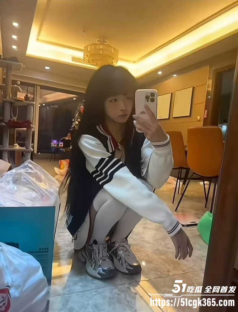 抖音网红少涵曝光伍六七出轨014