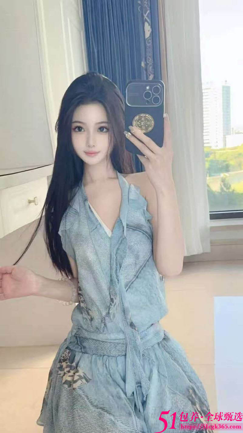 51包养 高端外围 | W1QZ101501 泉州自媒体 牛奶肌筷子腿 质量保真 假一赔十