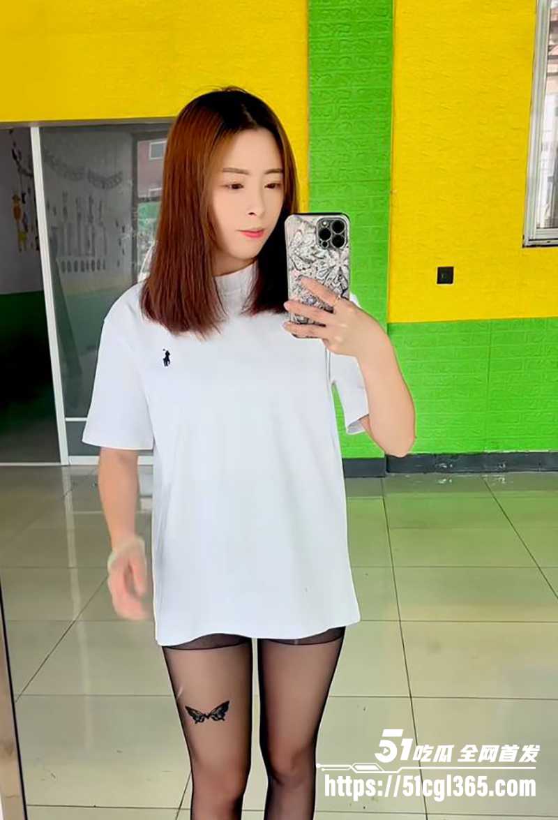 快手30万网红小李老师裸聊视频流出 7 拷贝
