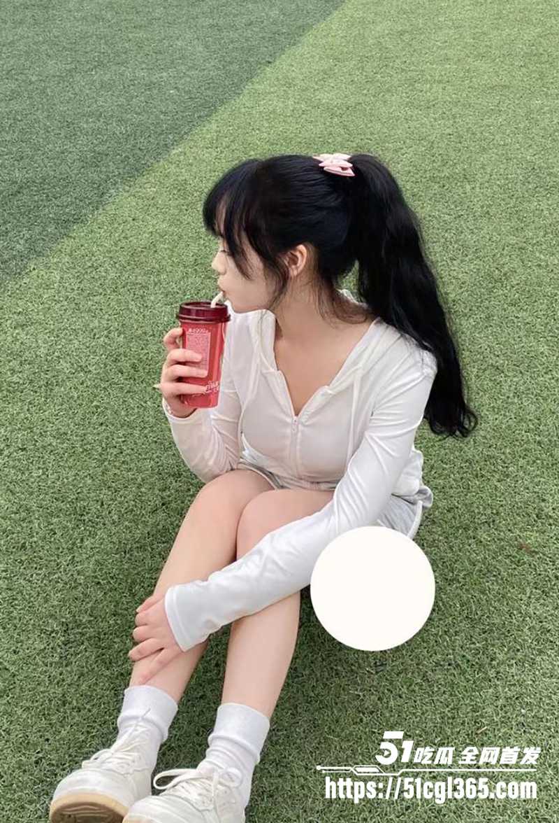 贵阳公交车母狗吴倩性爱不雅视频流出3拷贝
