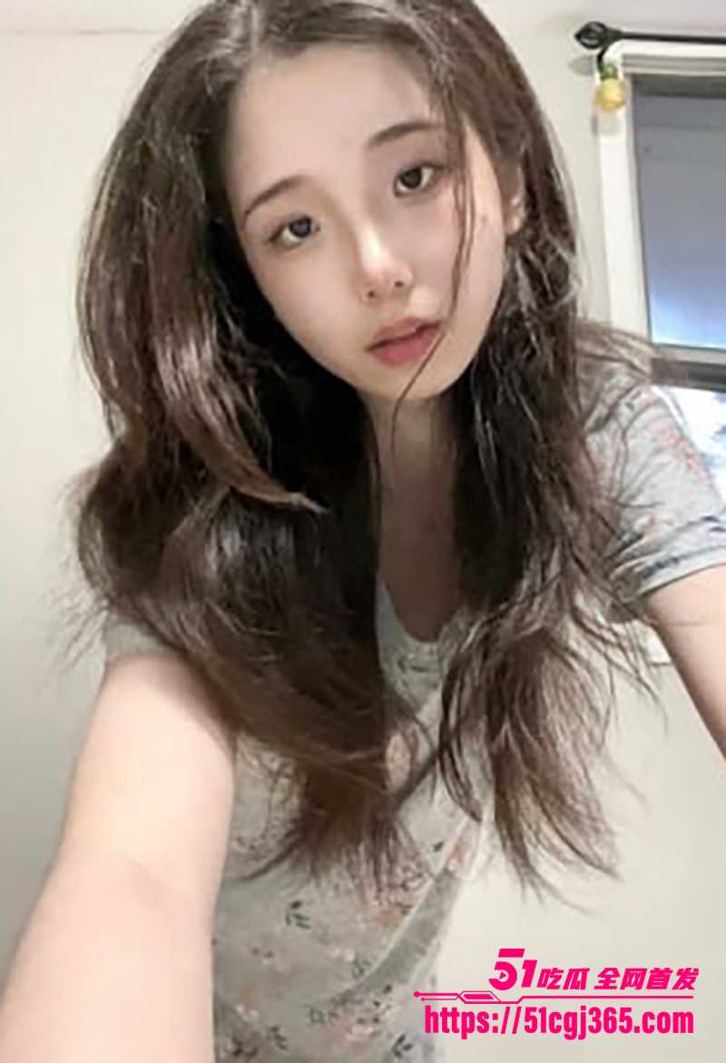 美乳福利姬 果冻小姐 付费精选 嘟嘴裸舞拽穴唇扒逼自慰 现场剃毛戴肛塞 私人小母狗等你来调教！