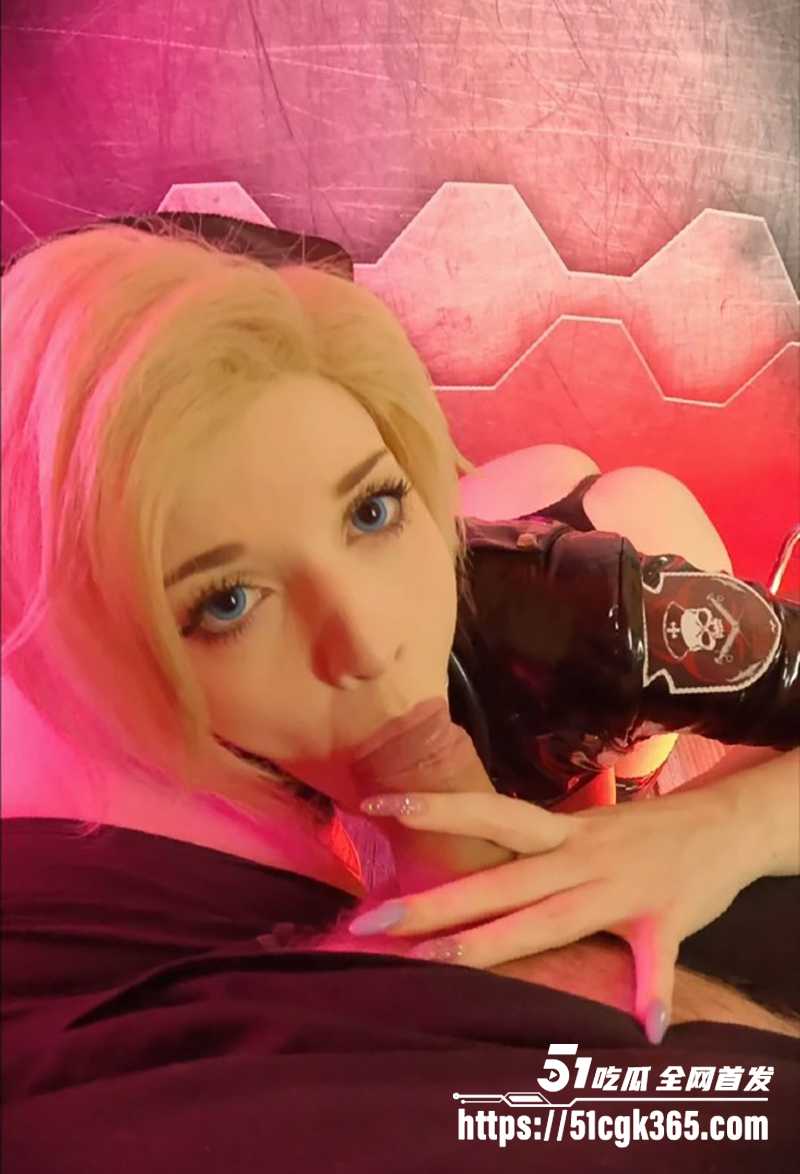 欧美福利姬Enafox白妈新作品流出  4 拷贝