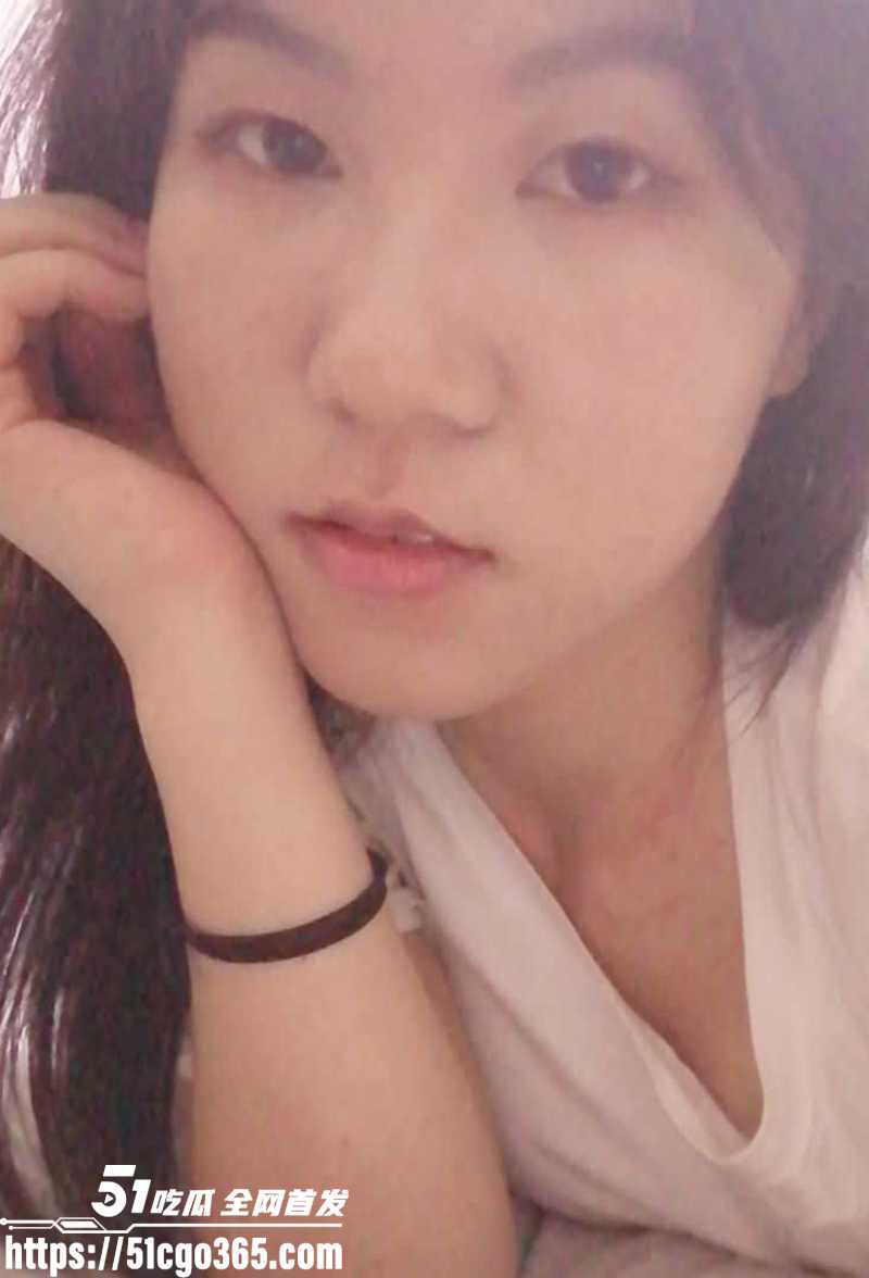 广东汕头星城豪园人妻约炮曝光 2 拷贝