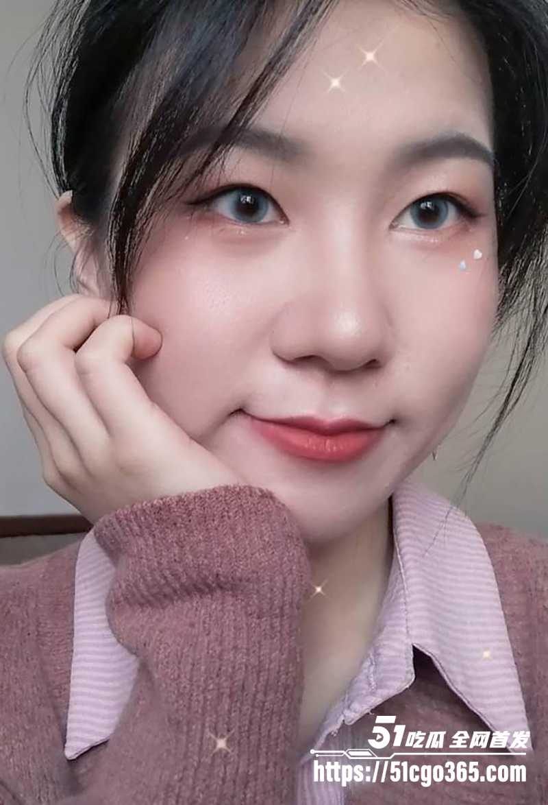 广东汕头星城豪园 性瘾少妇变小区万人骑 邻居排队约炮如春运挤爆 各种群P乱交骚逼一刻不闲！