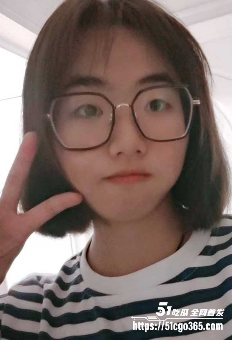 瓜友网调太原巨乳大学生 发自拍淫片玩互撸 线下开房饥渴榨精 越插越骚叫床声大得隔壁敲墙！