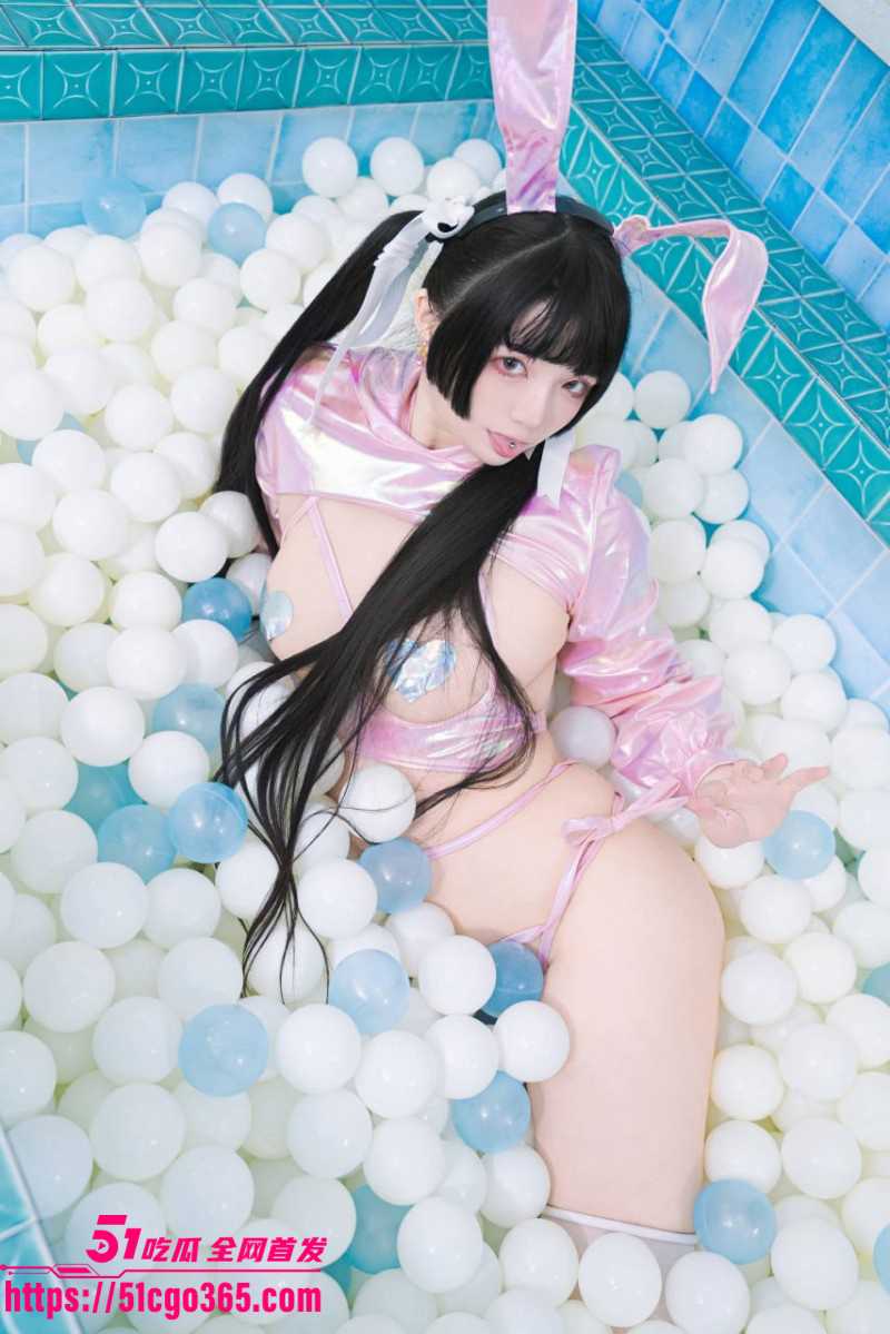 台湾萝莉女神落落Raku浴池写真04