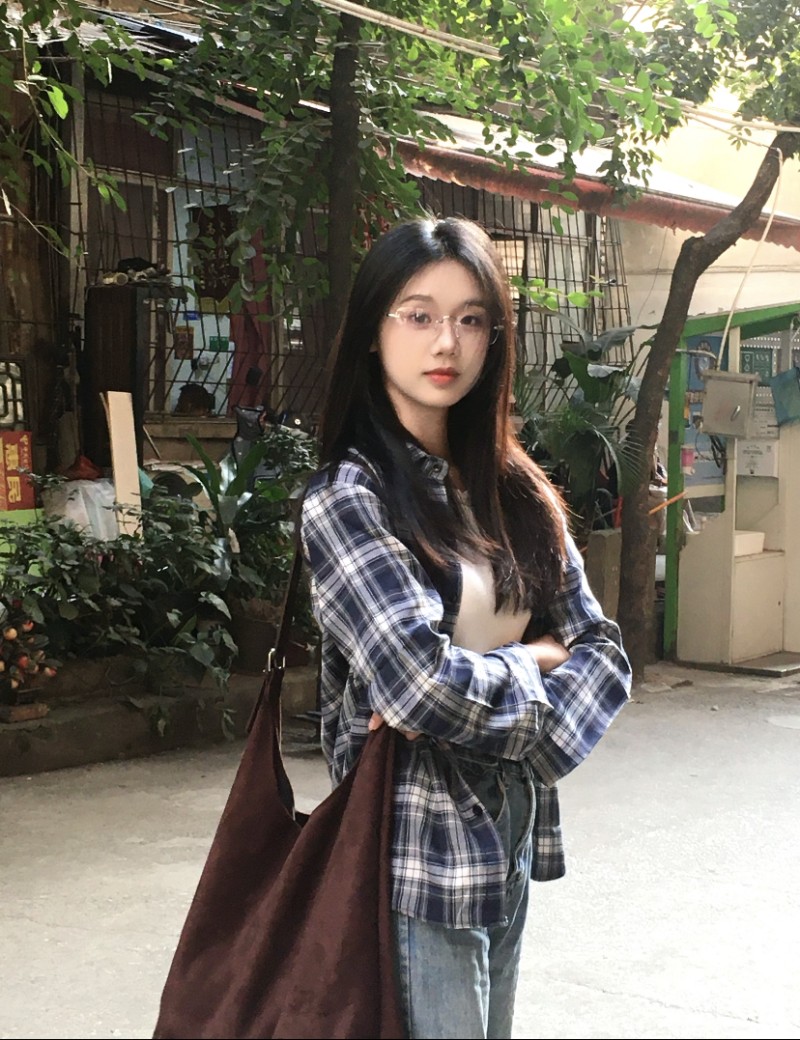 江苏淮阴师范学院 杨惠君 被精神小伙骗财骗色 白富美沦为泄欲玩物被曝光不雅私拍！