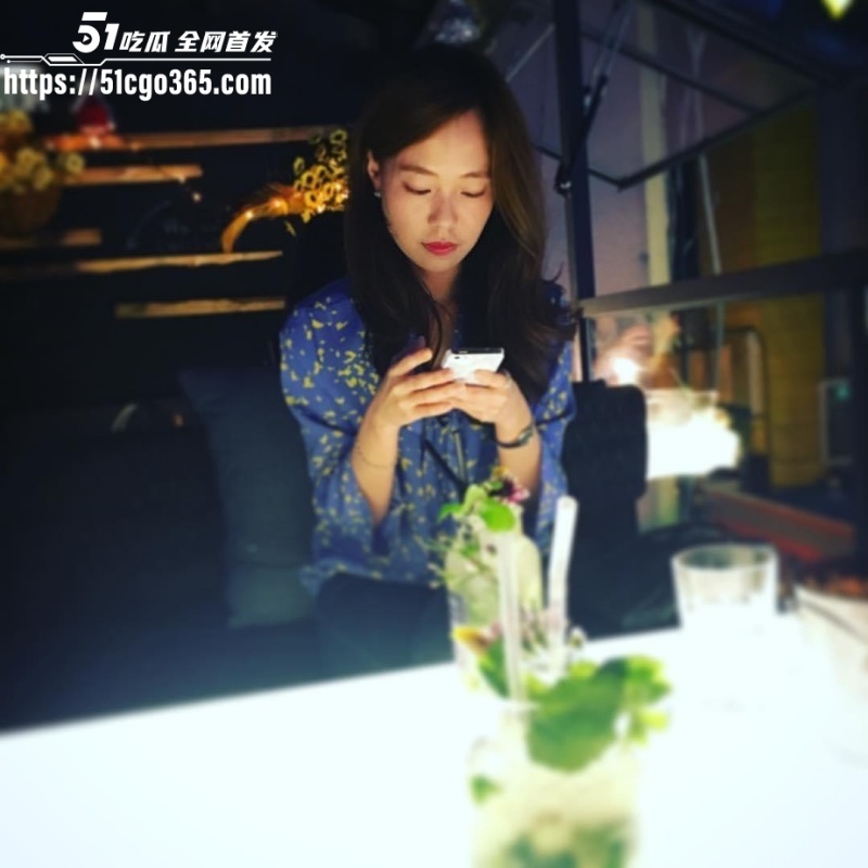 国家电网女员工 沈雨 气质少妇私下约炮成瘾 大量性爱自慰拍摄流出 看得让人欲罢不能！